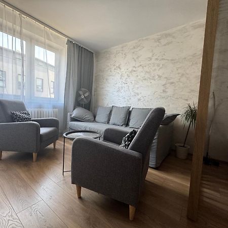 Kalwaryjska Spot Apartment In A Good Location Красков Екстериор снимка